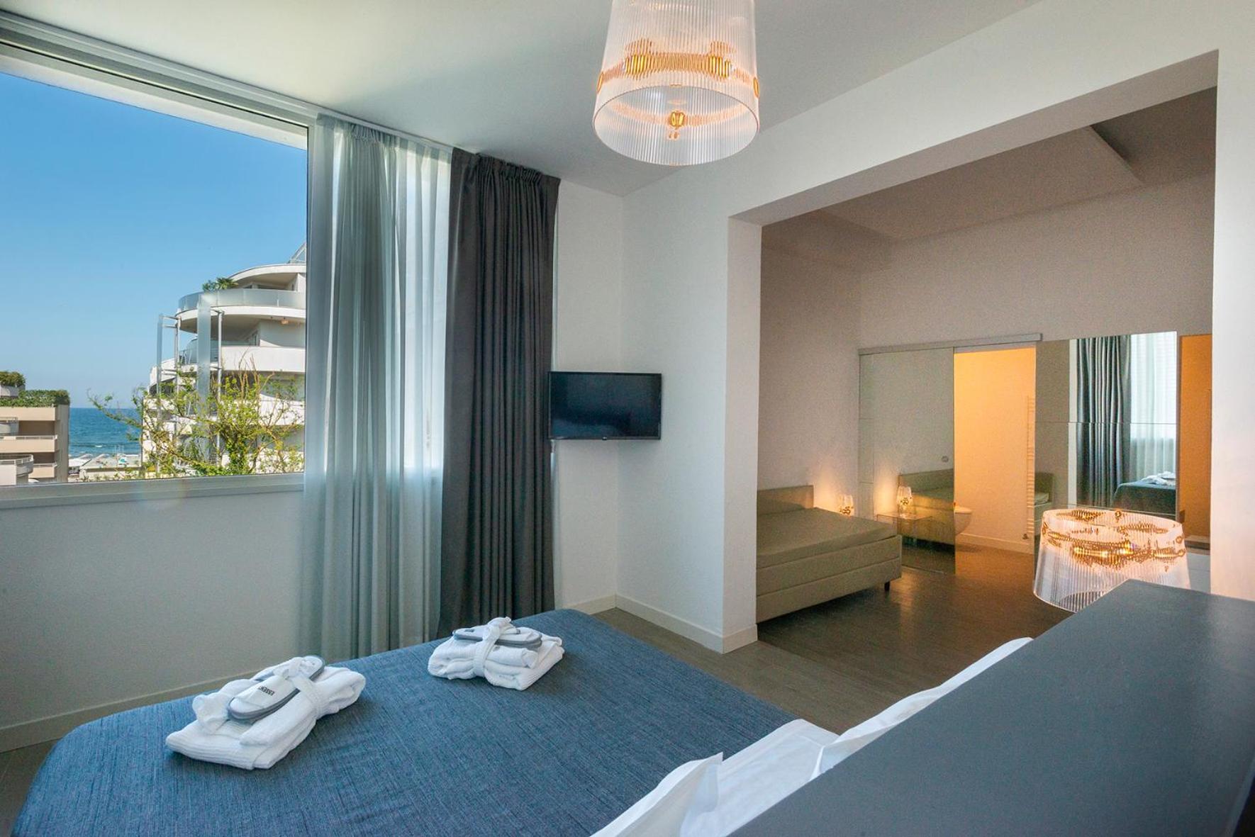 Perla Hotel 4*